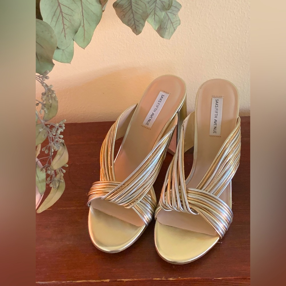 Saks Fifth Avenue Silver and Gold Chunky Heels